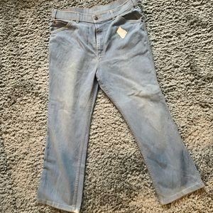 Vintage Levis "Skosh Comfort" Made in USA Jeans 38x31 (see measurements)